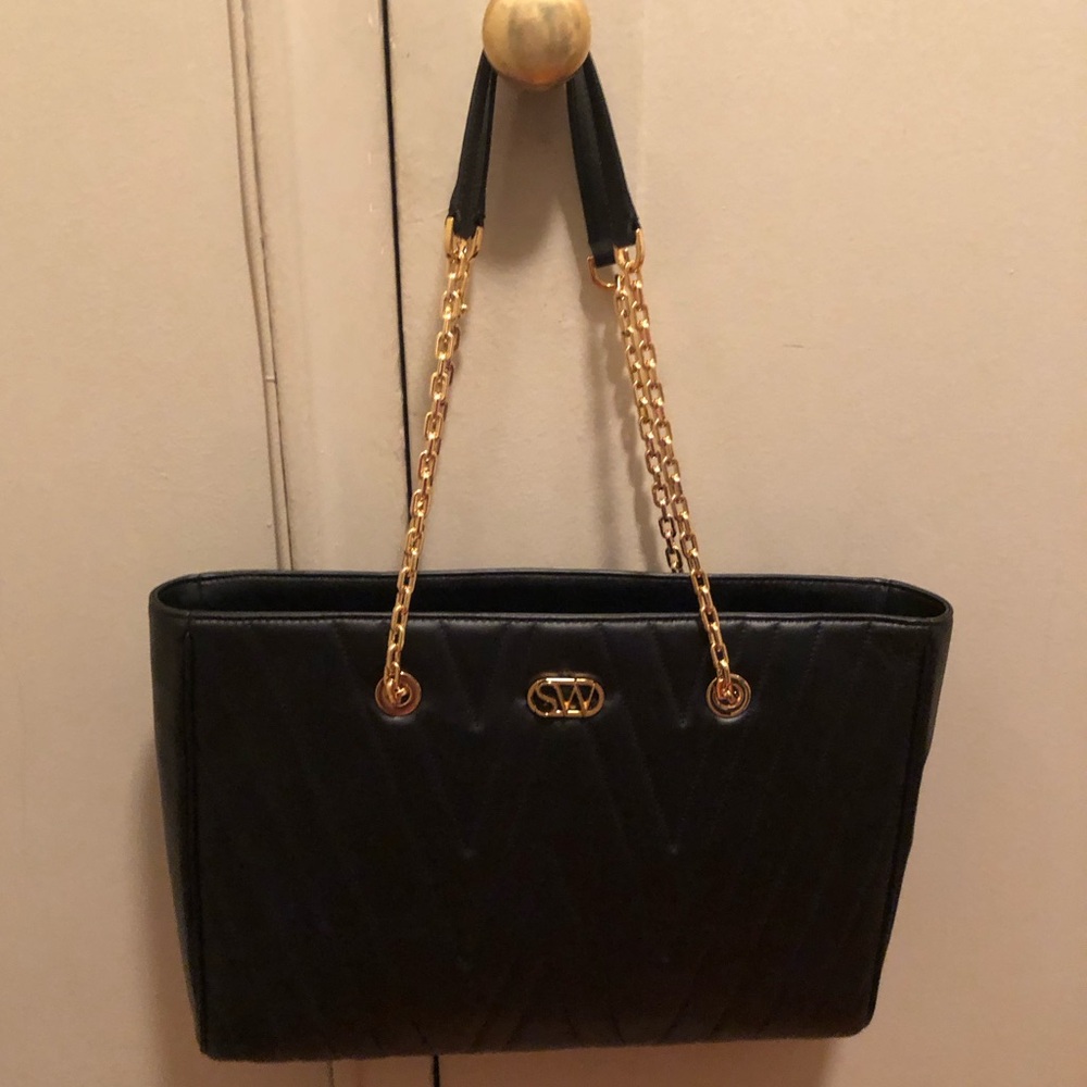 Elegant Stuart Weitzman Black Quilted Tote Bag with Gold Chain Straps